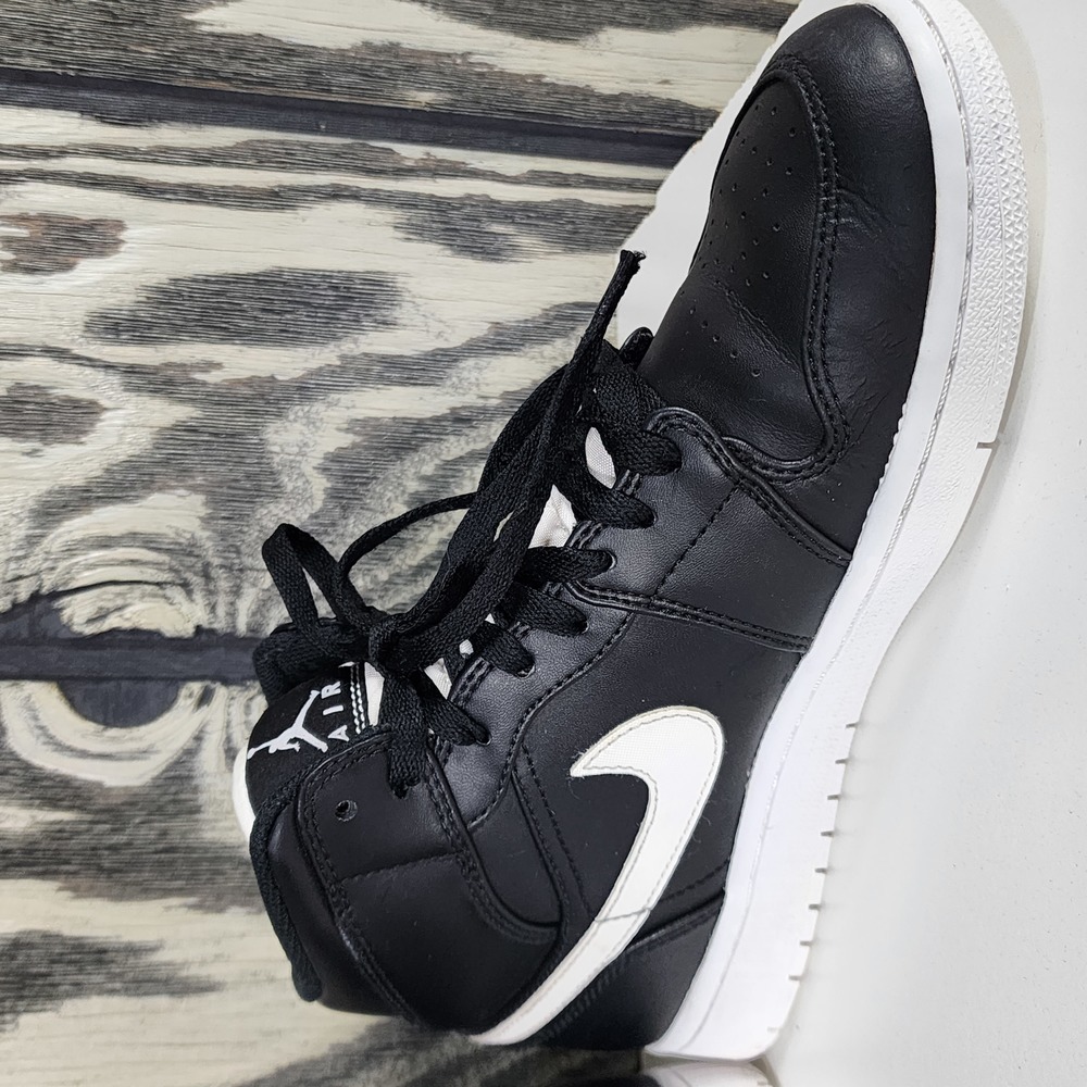 Jordan 1 Retro Premium Ying Yang Black Mens Size US 8 Athletic Shoes 554724 038 - Picture 10 of 12